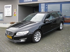 Volvo V70 - D2 115pk Start/Stop Powershift Nordic+