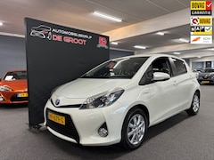 Toyota Yaris - 1.5 Full Hybrid Dynamic / Automaat, Navi, Camera