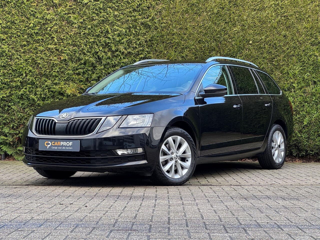 Skoda Octavia Combi - 1.5 TSI 110kW/150pk DSG Ambition Business - AutoWereld.nl