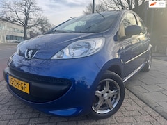 Peugeot 107 - 1.0-12V XS A-C Elek-Pakket Lmv N.A.P