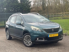 Peugeot 2008 - 1.2 PureTech Blue Lion /Navi/Trekhaak/