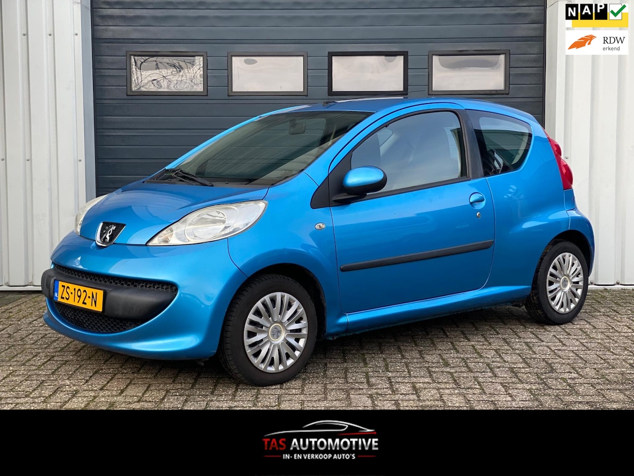 Peugeot 107 - 1.0-12V XR AIRCO / EL. RAMEN / APK / NW BANDEN - AutoWereld.nl