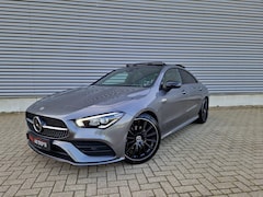 Mercedes-Benz CLA-Klasse - 250 AMG Night Panodak Sfeerverlichting 360camera Dodehoeksensor MBUX Keyless