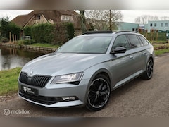 Skoda Superb Combi - 2.0 TSI 4x4 Sportline / Pano / Trekhaak