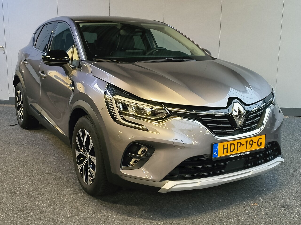 Renault Captur - 1.3 TCe 140 Intens AUTOMAAT uit 2024 Rijklaar + Fabrieksgarantie tot 5-2027 Henk Jongen Au - AutoWereld.nl