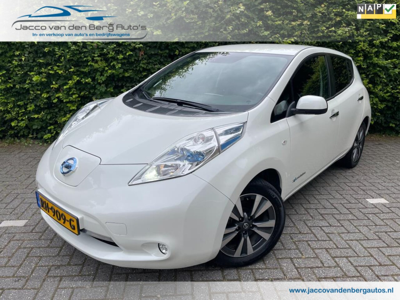 Nissan LEAF - Business Edition 30 kWh I 360 Camera - AutoWereld.nl