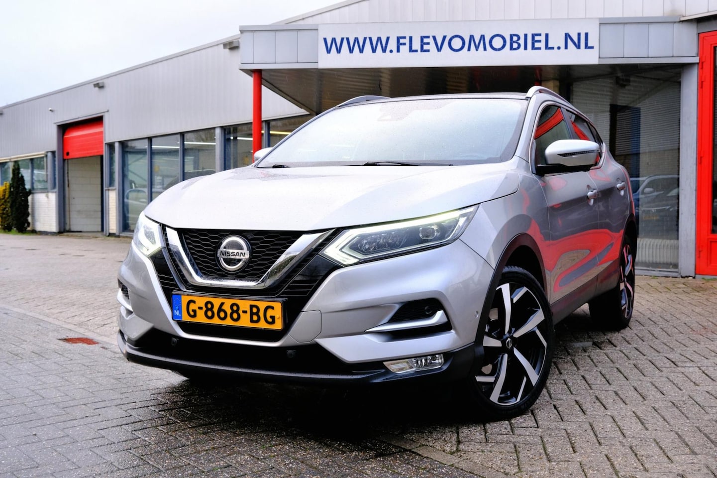 Nissan Qashqai - 1.2 Tekna + Pano|Leder|Navi|BOSE|LMV|360Cam|ParkAssist - AutoWereld.nl