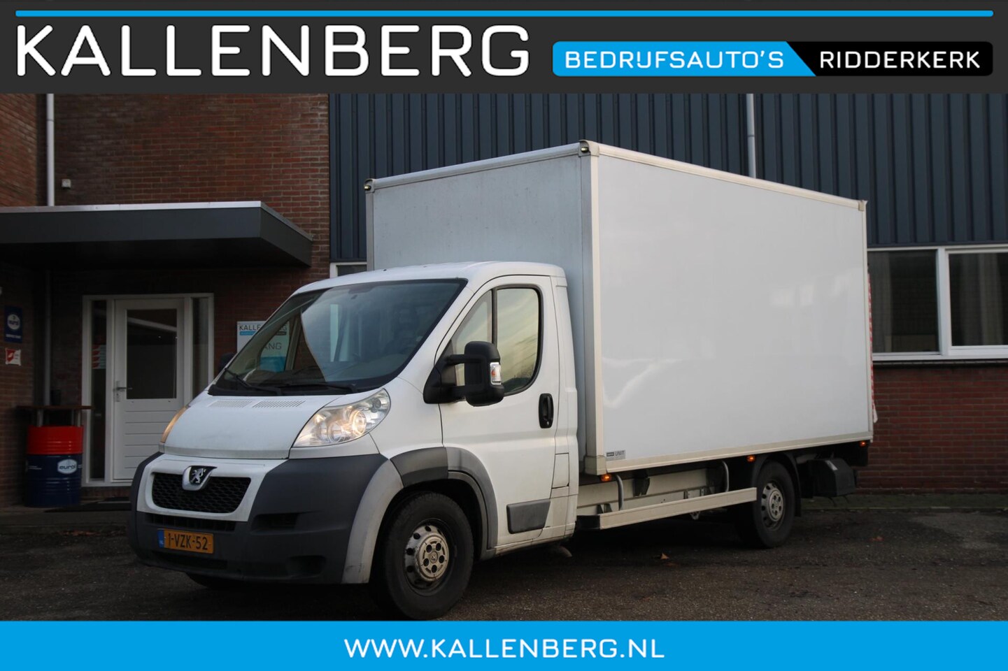 Peugeot Boxer - 335 2.2 HDI Bakwagen / Meubelbak / Laadklep DHollandia / Netjes! - AutoWereld.nl