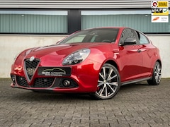 Alfa Romeo Giulietta - 1.750 Turbo Veloce | Clima | Cruise | Rosse Competizione | Navi | Bluetooth | Sportstoelen