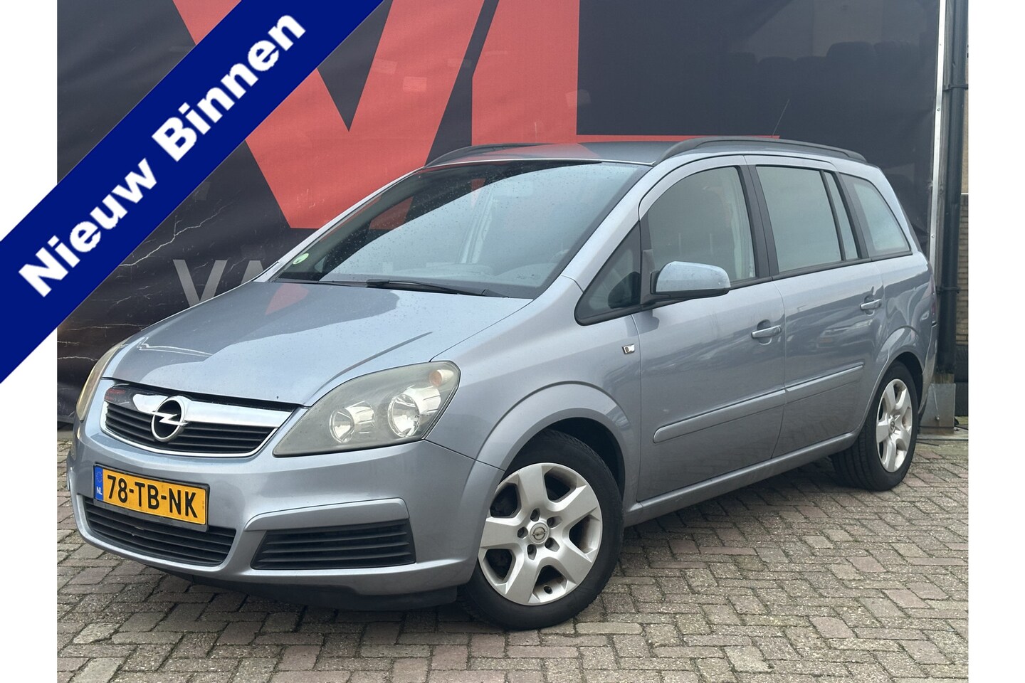 Opel Zafira - 1.8 Enjoy | Nieuw Binnen! | Cruise | Trekhaak | Apk 09-09-2025 - AutoWereld.nl