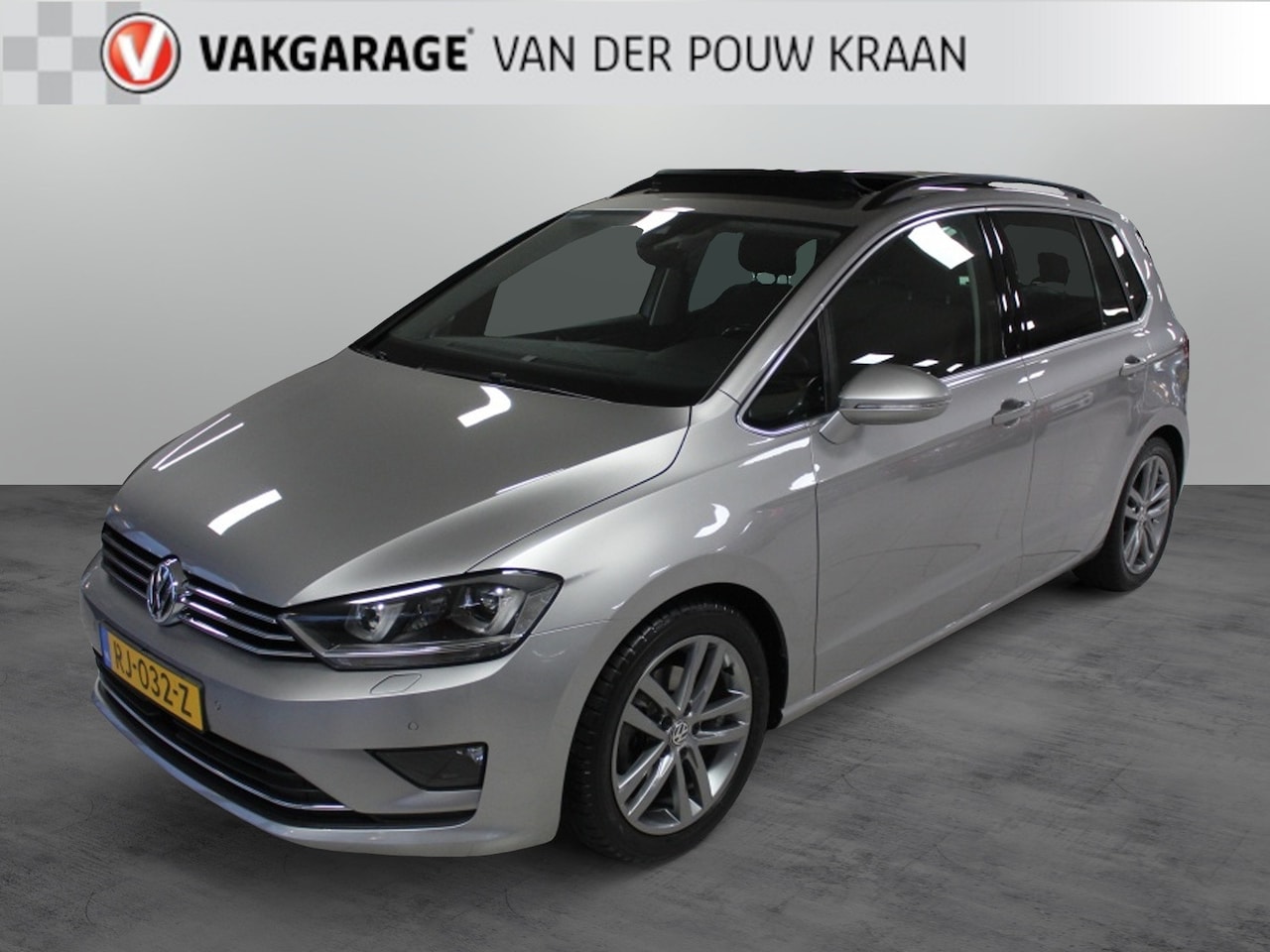 Volkswagen Golf Sportsvan - 1.4 TSI Highline Business Trekhaak - AutoWereld.nl