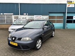 Seat Ibiza - 1.4 / LM Velgen / Airco / EL Ramen / Cruisecontrol /NAP/APK TOT 2026/ Radio met aux / Beke