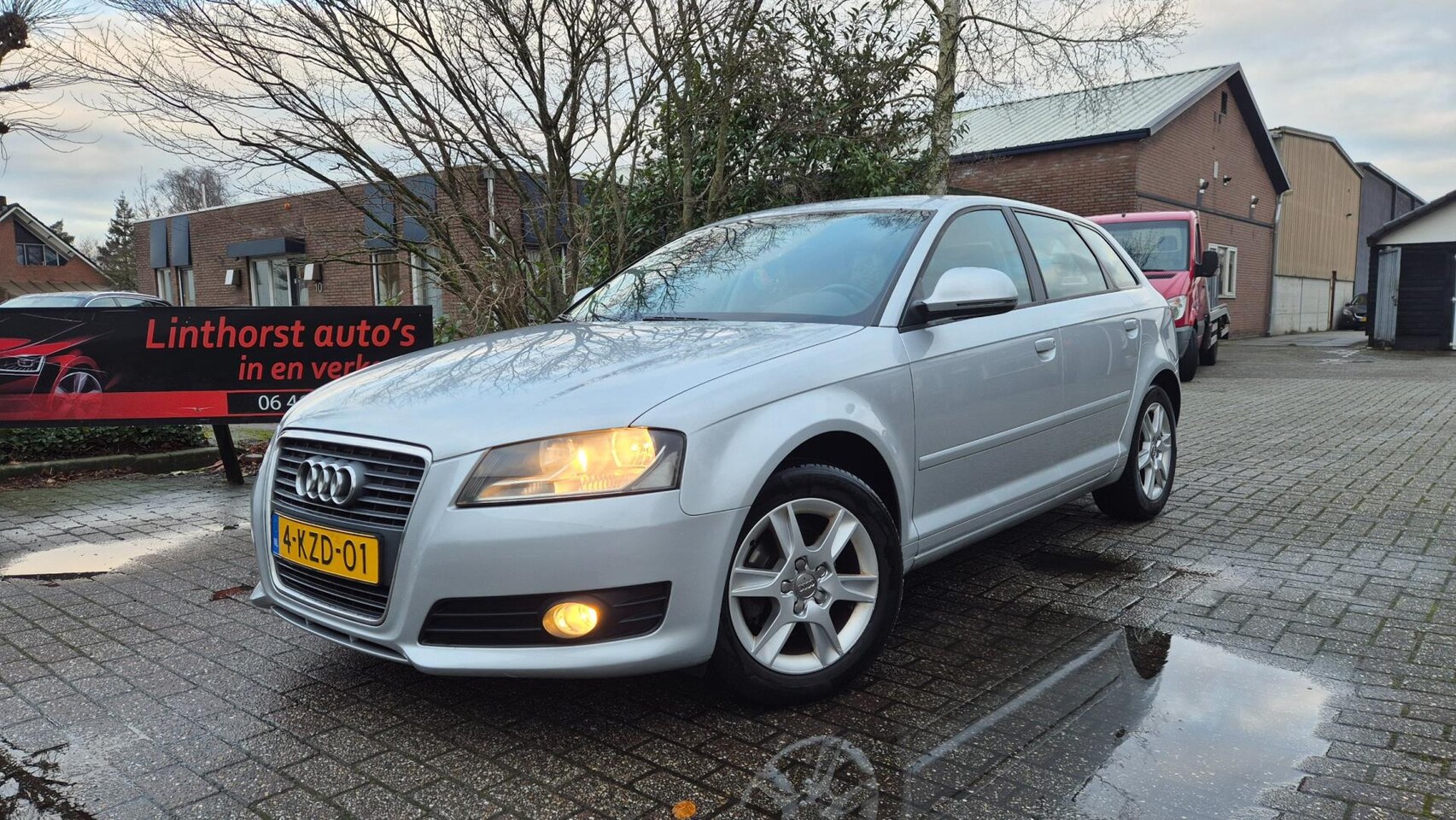 Audi A3 Sportback - 1.6 TDI Ambiente euro 5-2010 - AutoWereld.nl