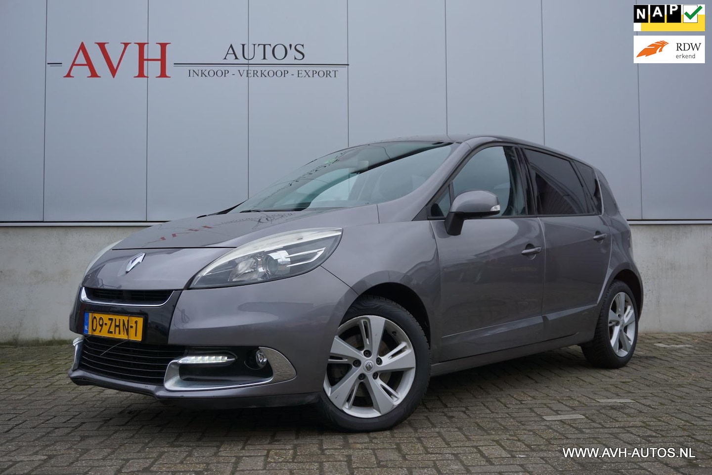 Renault Scénic - 1.2 TCe Expression 1.2 TCe Expression - AutoWereld.nl