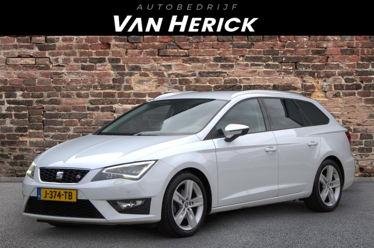 Seat Leon ST - 1.4 EcoTSI FR Connect 150PK | Navi | Clima | LM Velgen - AutoWereld.nl