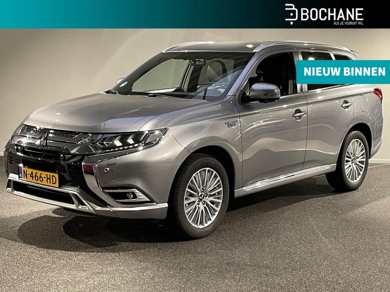 Mitsubishi Outlander - 2.4 PHEV Intense+ |Automaat|Zomer en Winterbanden| - AutoWereld.nl