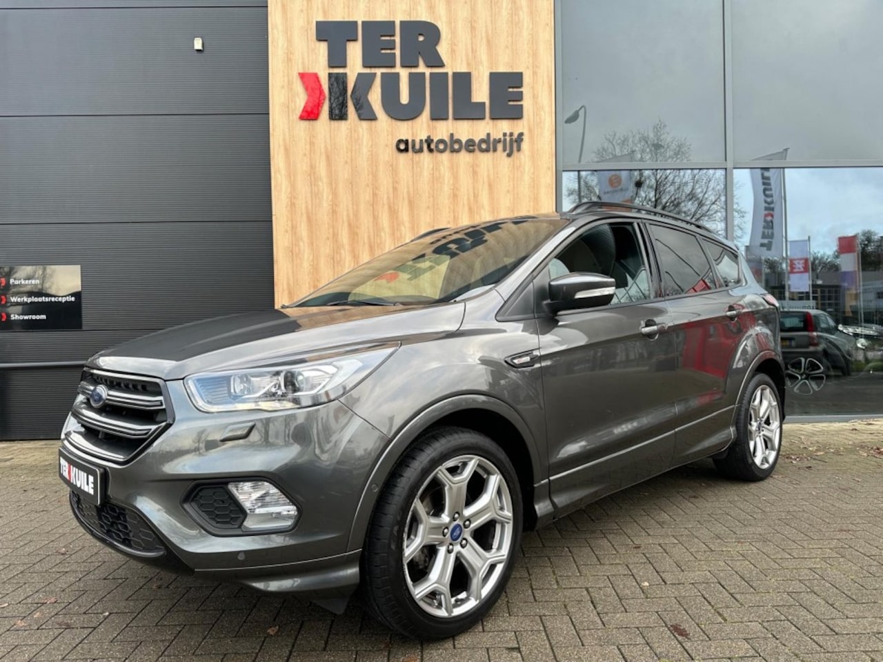 Ford Kuga - 1.5 EcoBoost ST-Line 1.5 Ecoboost ST-Line - AutoWereld.nl