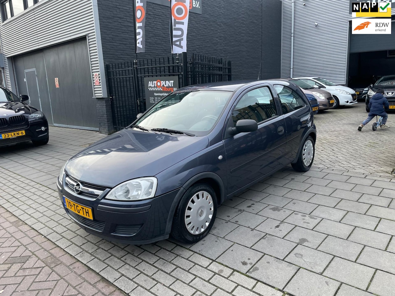 Opel Corsa - 1.2-16V Essentia 2e Eigenaar! Airco NAP APK - AutoWereld.nl