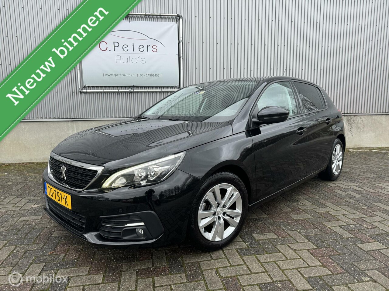 Peugeot 308 - 1.2 PureTech Blue Lease Executive 2018 / Facelift / Apple/Android Carplay / Leer / Panoram - AutoWereld.nl