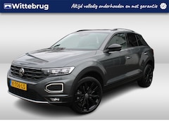 Volkswagen T-Roc - 1.5 TSI 150pk Sport DSG Automaat / Digitale Cockpit/ Led/ Pano/ Sportint./ Elec. klep/ Cam