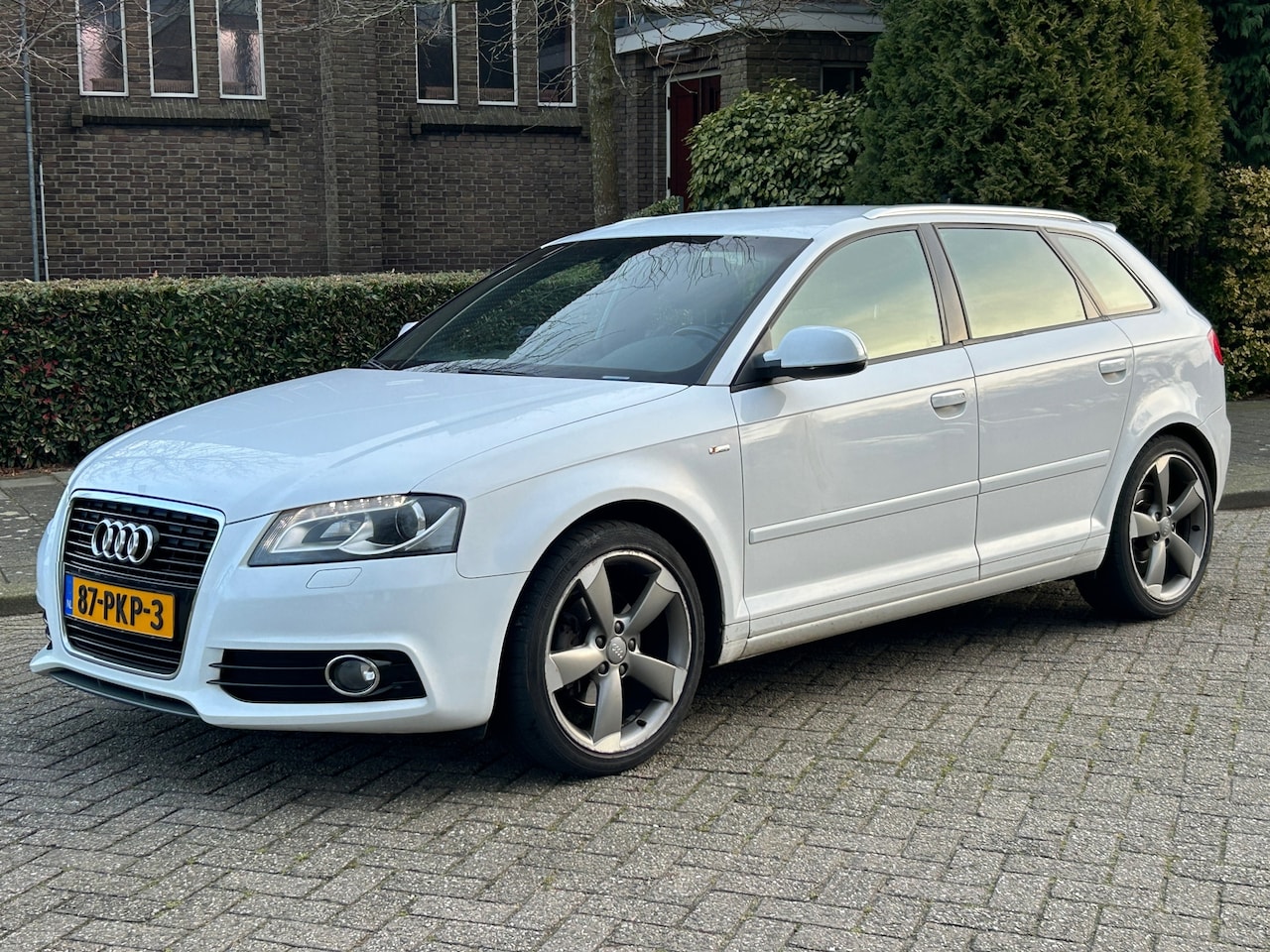 Audi A3 Sportback - 1.4 TFSI Ambition Pro Line S 6-bak! Led-xenon! Navi! MMI! Cruise control! Clima! - AutoWereld.nl