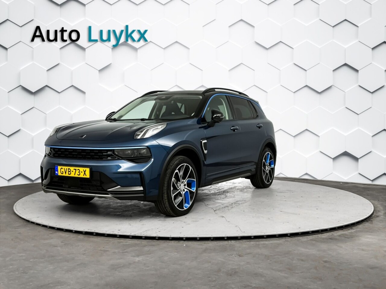 Lynk & Co 01 - 1.5 PHEV | 262 PK | Panoramadak | Trekhaak - AutoWereld.nl