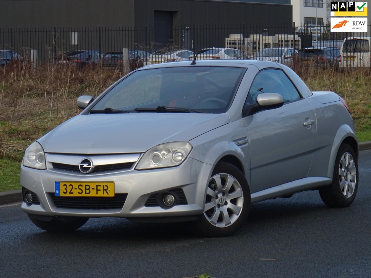 Opel Tigra TwinTop - 1.4-16V Sport Cabrio NAP/AIRCO/APK 2-2026 - AutoWereld.nl