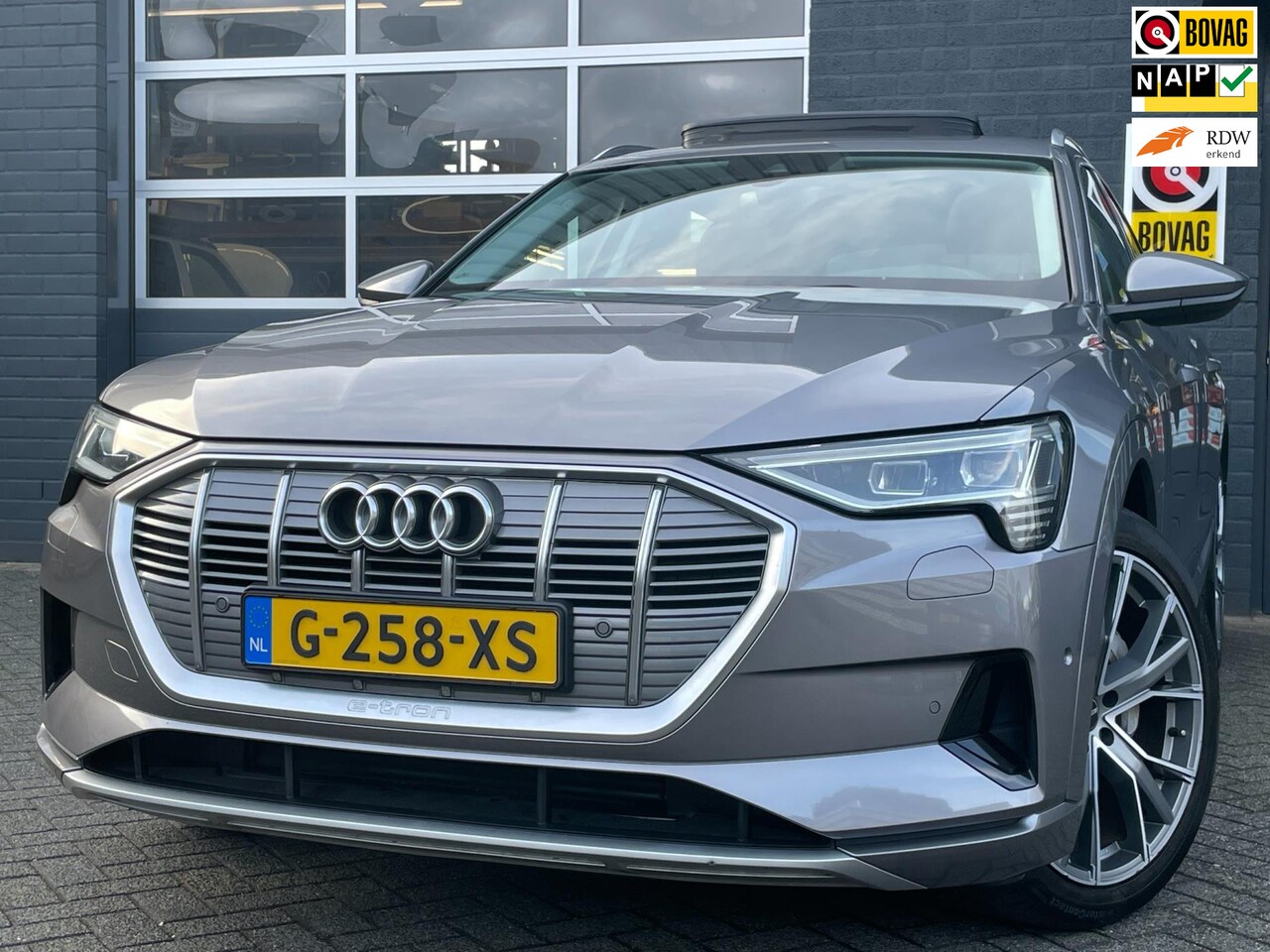 Audi e-tron - E-Tron 50 Quattro | LEDER | PANO | STOELVERW. | NL-AUTO | 1e-EIGENAAR | - AutoWereld.nl