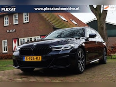 BMW 5-serie Touring - 540i xDrive High Executive Aut. | M-Pakket | Facelift | LaserLight | Panorama | Stoelverwa