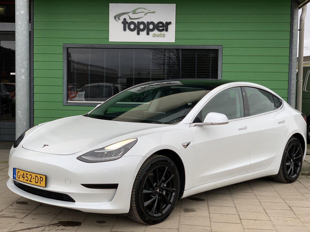 Tesla Model 3 - Standard RWD Plus 60 kWh | AutoPilot | PanoramaDak | - AutoWereld.nl