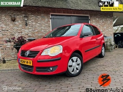 Volkswagen Polo - 1.2 | Stoelverwarming | Parkeer sensor | APK