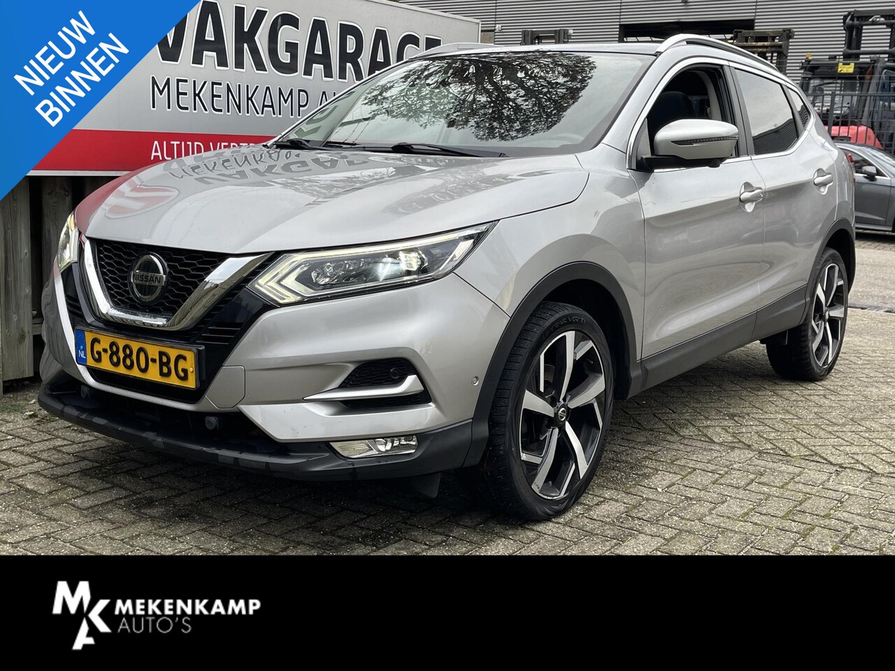 Nissan Qashqai - 1.2 Tekna 19"/Panoramadak/Navigatie/360 camera/DAB/Dodehoek/Stoelverwarming/Keyless - AutoWereld.nl