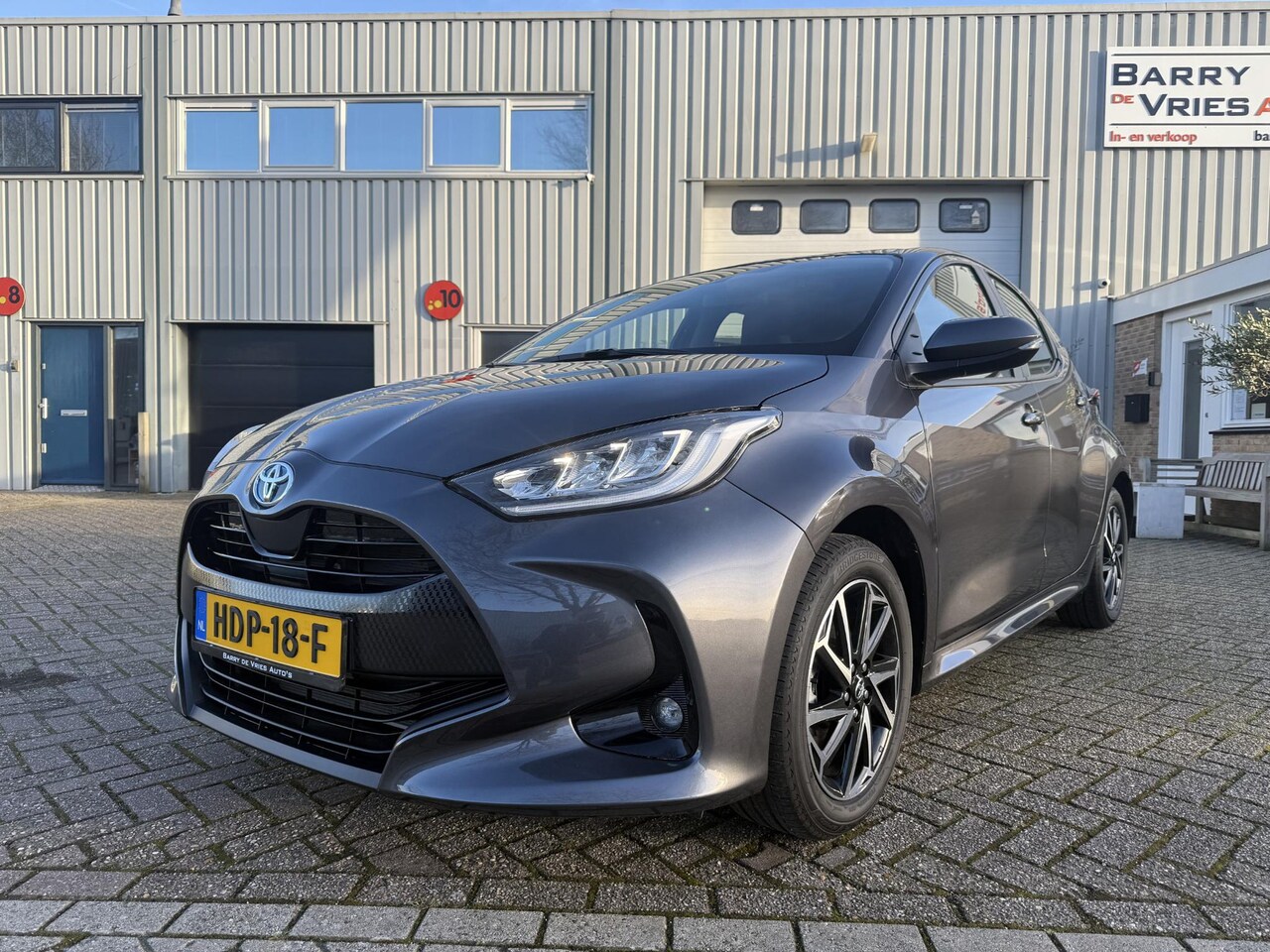 Toyota Yaris - 1.5 Hybrid 115 Trend | Adaptieve Cruise Control | Apple Carplay | - AutoWereld.nl