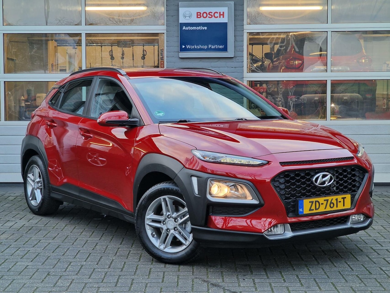 Hyundai Kona - 1.0 T-GDI Comfort|Clima|Trekhaak|Navi|Camera| - AutoWereld.nl