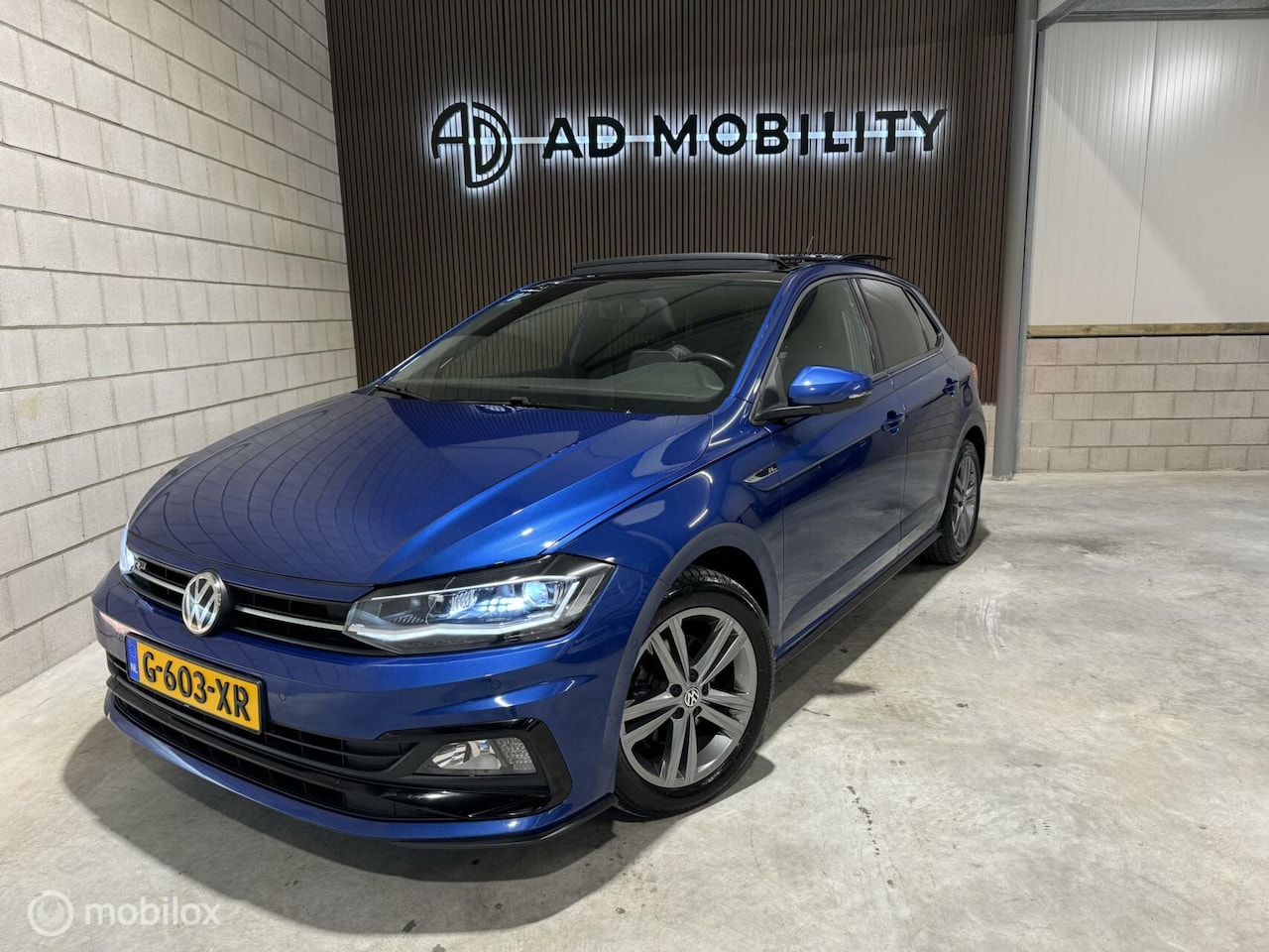 Volkswagen Polo - 1.0 TSI Highline Business R Pano Lane Sfeerv - AutoWereld.nl