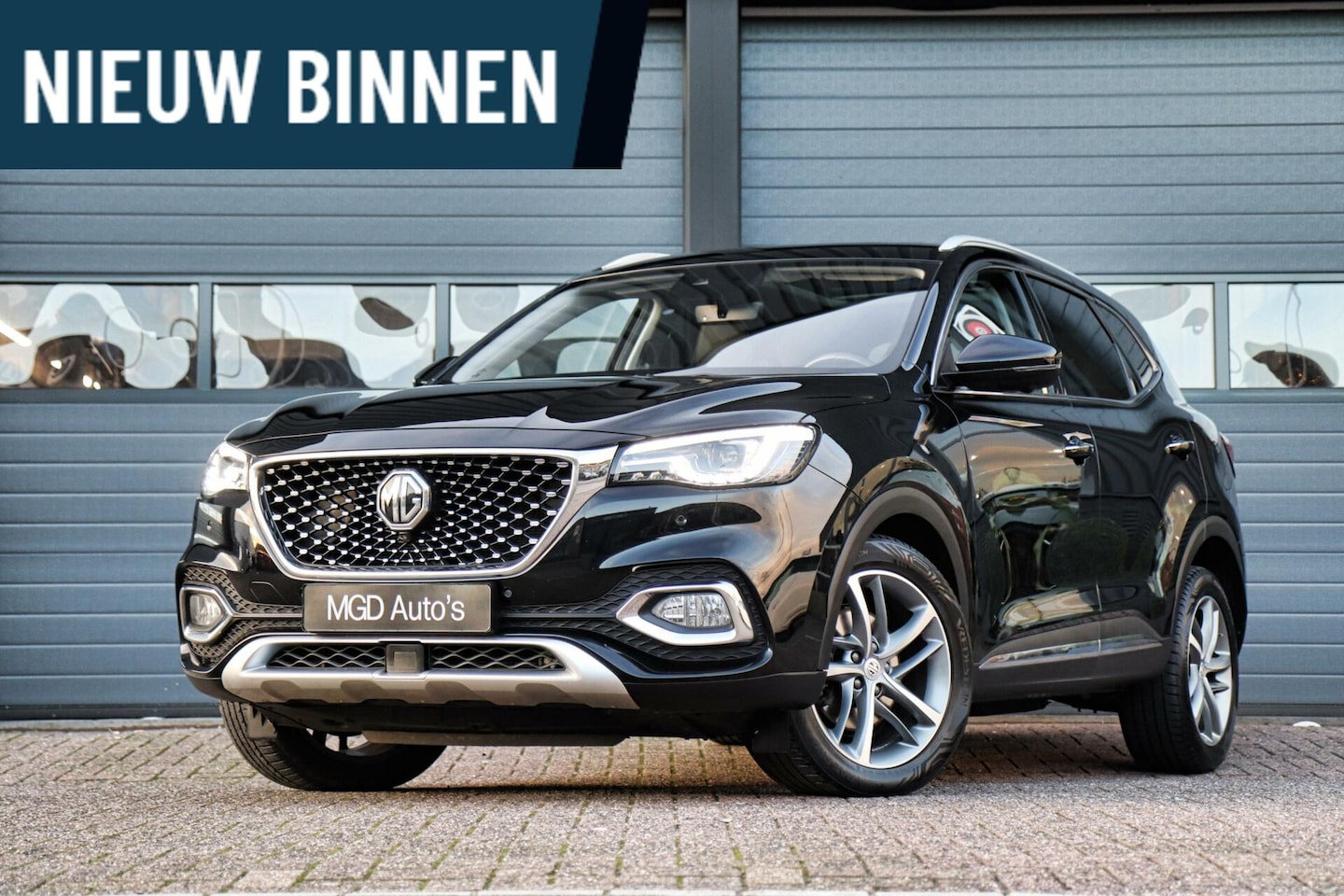 MG EHS - 1.5 TGDI Luxury Plug-In Hybrid /LED/PANODAK/360 CAMERA/SFEERVERL./STOELVERW./KEYLESS! - AutoWereld.nl