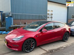 Tesla Model 3 - Performance AWD 75 kWh Rood NAP|20"|AUTOPILOT