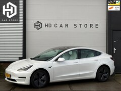 Tesla Model 3 - Long Range AWD 75 kWh Trekhaak 19 inch Autopilot