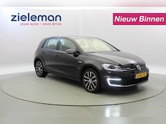 Volkswagen Golf - Electric E-DITION - Navi, Clima