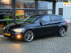 BMW 1-serie - 116i Business+ 4 cilinder Navi NAP Nieuwe APK