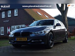 BMW 3-serie Touring - 328i High Executive Aut. | Panorama | Sportstoelen | Xenon | Stoelverwarming | 19 Inch | N