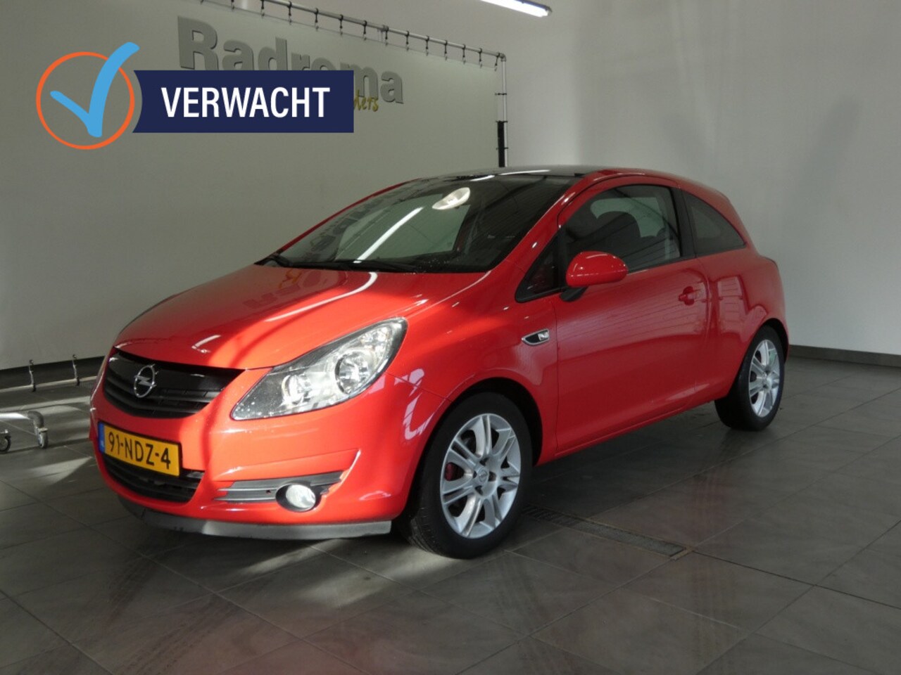 Opel Corsa - 1.4-16V Color Edit. - AutoWereld.nl