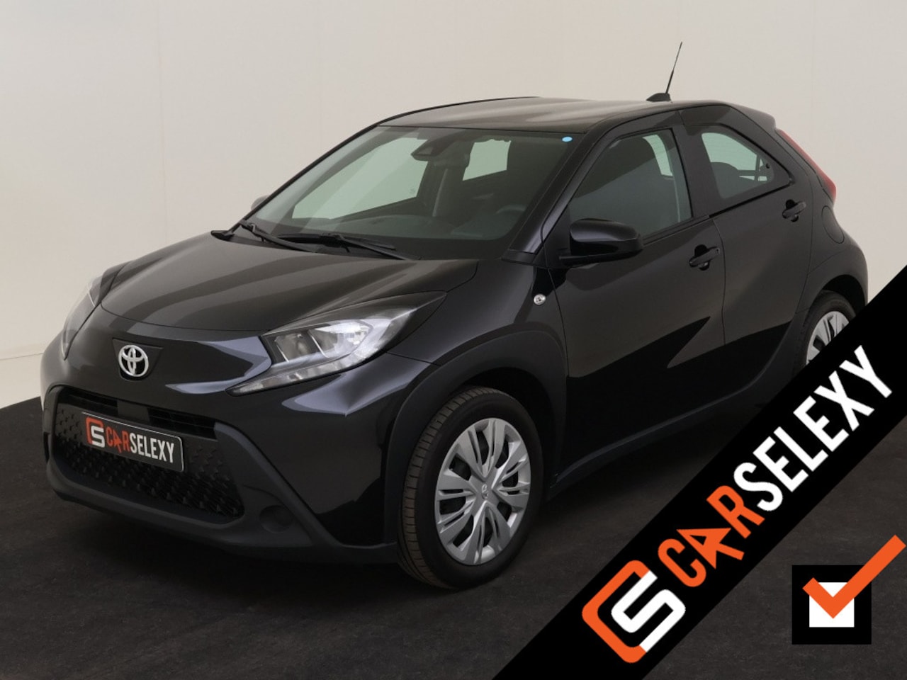 Toyota Aygo X - 1.0 VVT-i MT play | Apple CarPlay/Android Auto | Cruise Adap. | - AutoWereld.nl