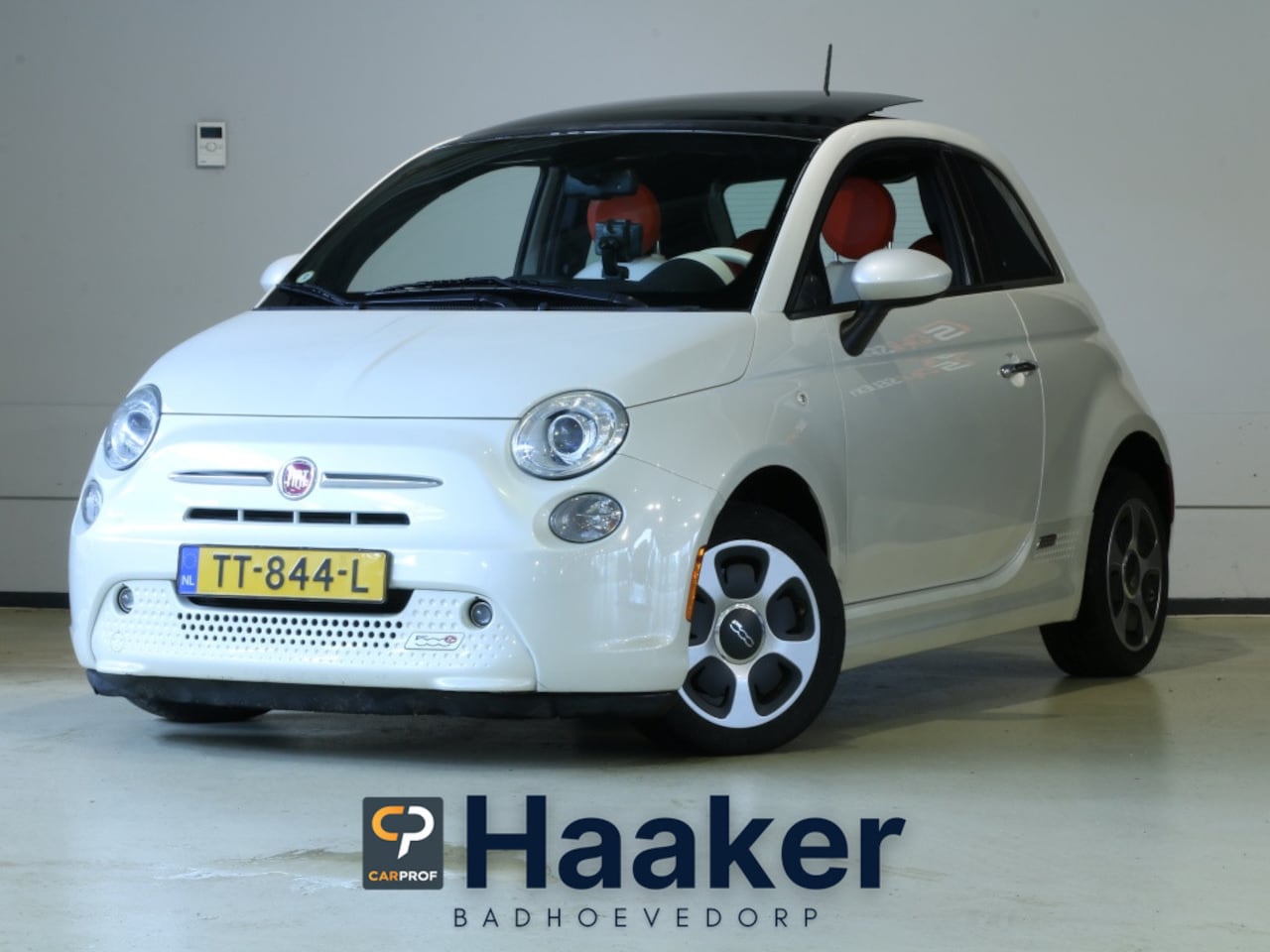 Fiat 500e - 24kwh * ALL-IN PRIJS * 1 JAAR GARANTIE - AutoWereld.nl