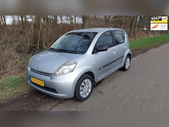 Daihatsu Sirion 2 - 1.0-12V Trend