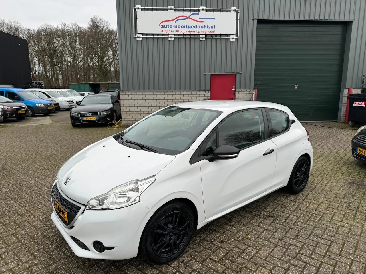 Peugeot 208 - 1.2 Vti Access 1.2 VTi Access - AutoWereld.nl