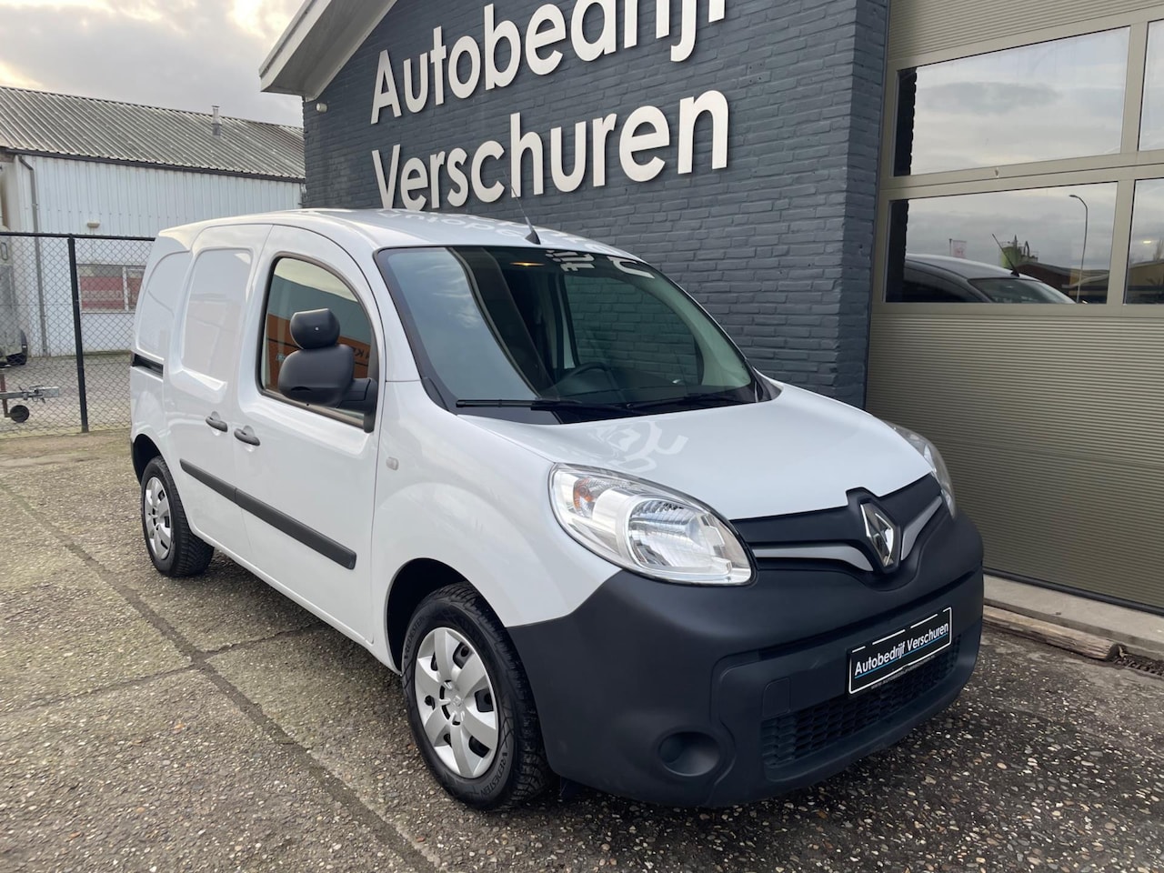 Renault Kangoo - 1.5 Blue dCi 95 Comfort bestelauto pdc - AutoWereld.nl