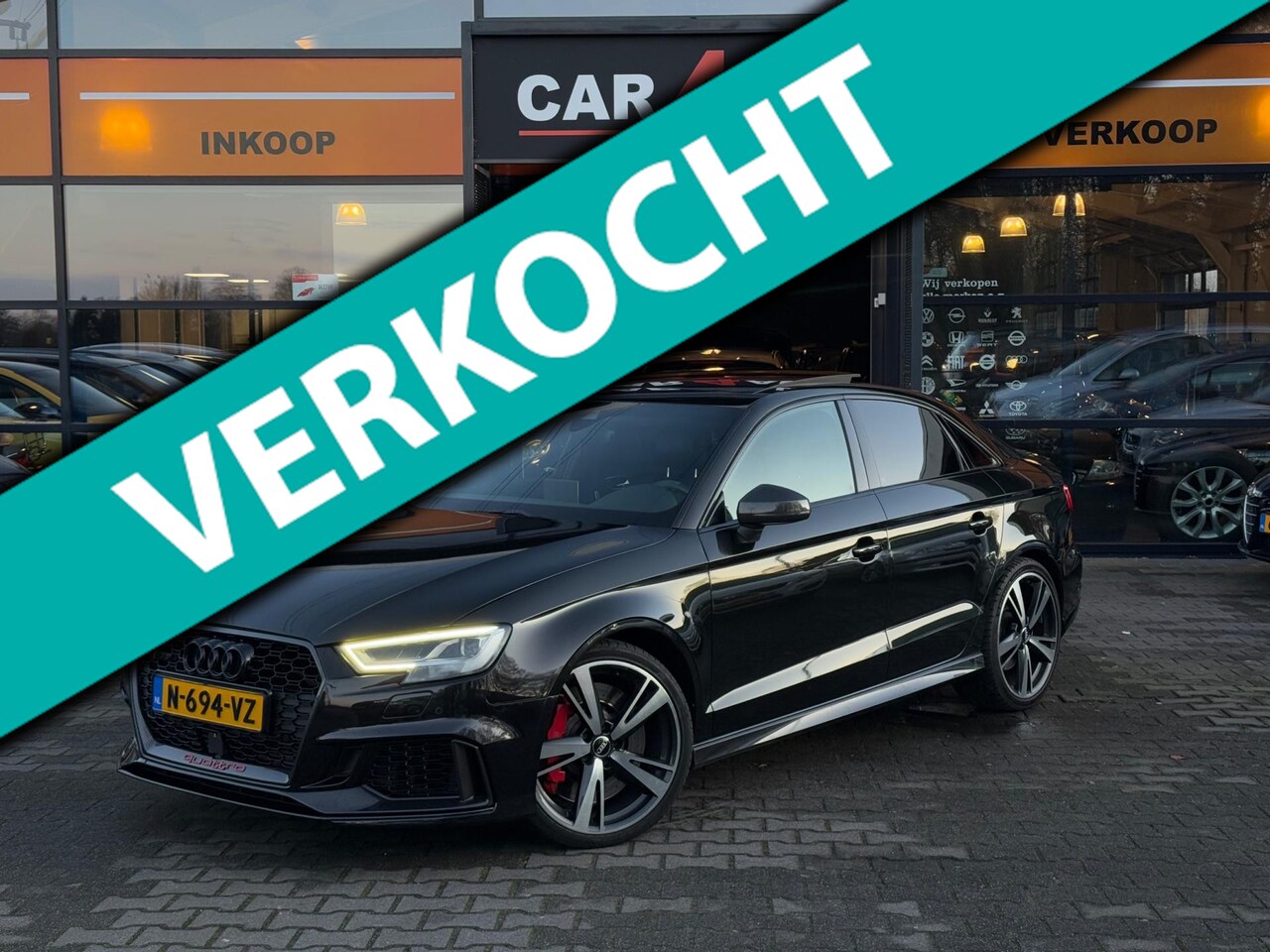 Audi A3 Limousine - 2.5 TFSI RS 3 quattro PANO/MASSAGE/CAMERA/STLVRM/APK 11-03-2026 - AutoWereld.nl