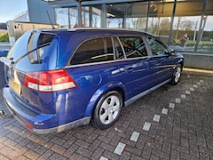 Opel Vectra Wagon - 2.2-16V Comfort