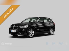 BMW X1 - sDrive18i Centennial Executive | Trekhaak |